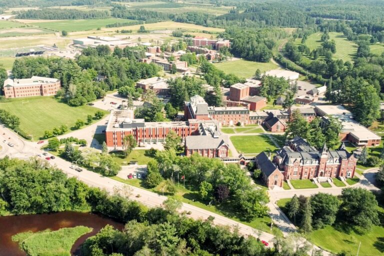 Courtier Immobilier Lennoxville